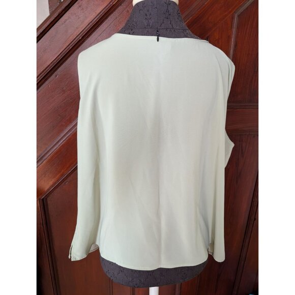Vtg Essentials By Milano 2X Womens Light Green Sleeveless Blouse Top - Picture 2 of 7